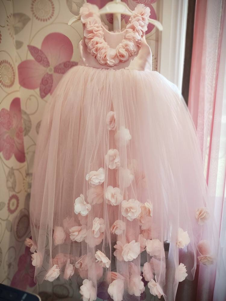 Dreamy Flowers Dress